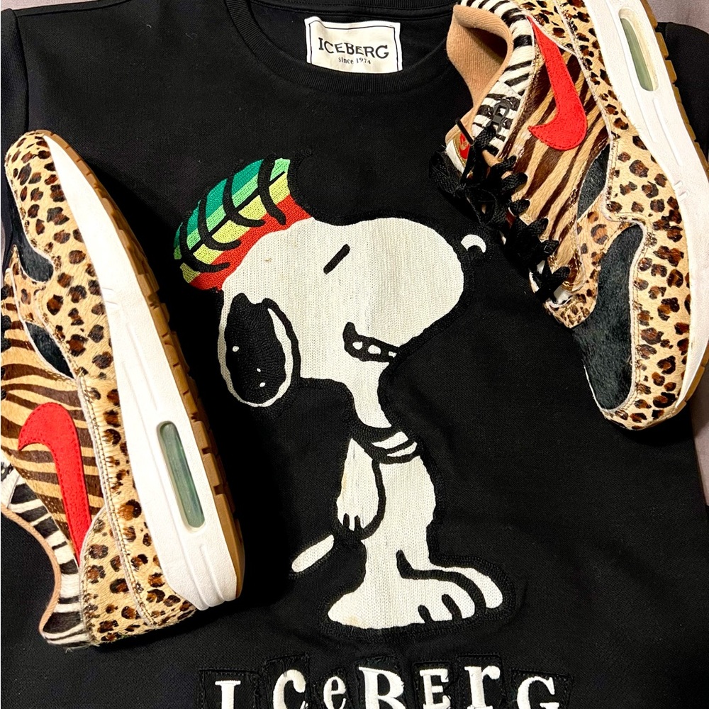 Iceberg Black Snoopy Crewneck Sweatshirt